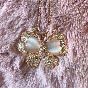 🦋Betsey Johnson Rose Gold Butterfly Necklace🦋
